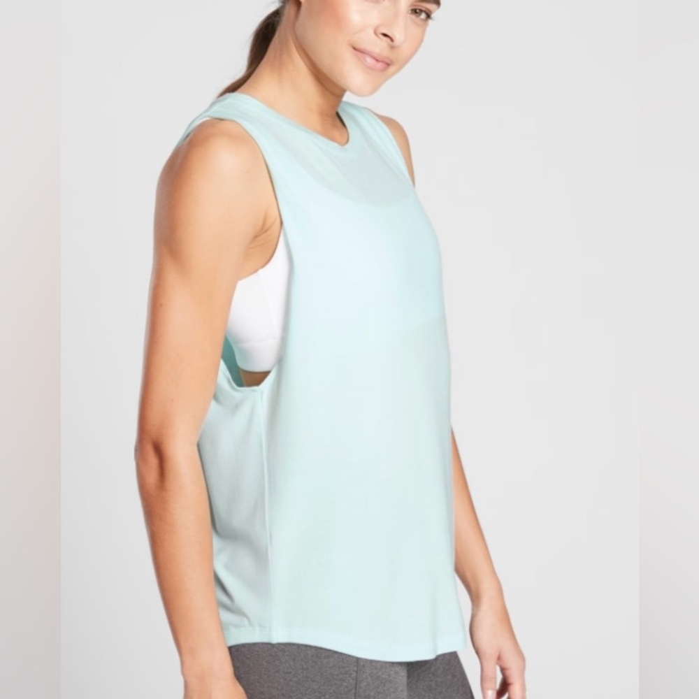 Athleta Muscle Tank